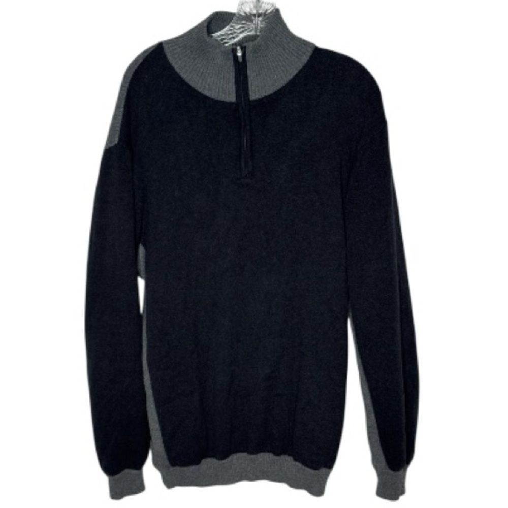 Mizuno Men's Black/Gray WindLite Flex Quarter Zip Windproof Pullover Sweater. XL